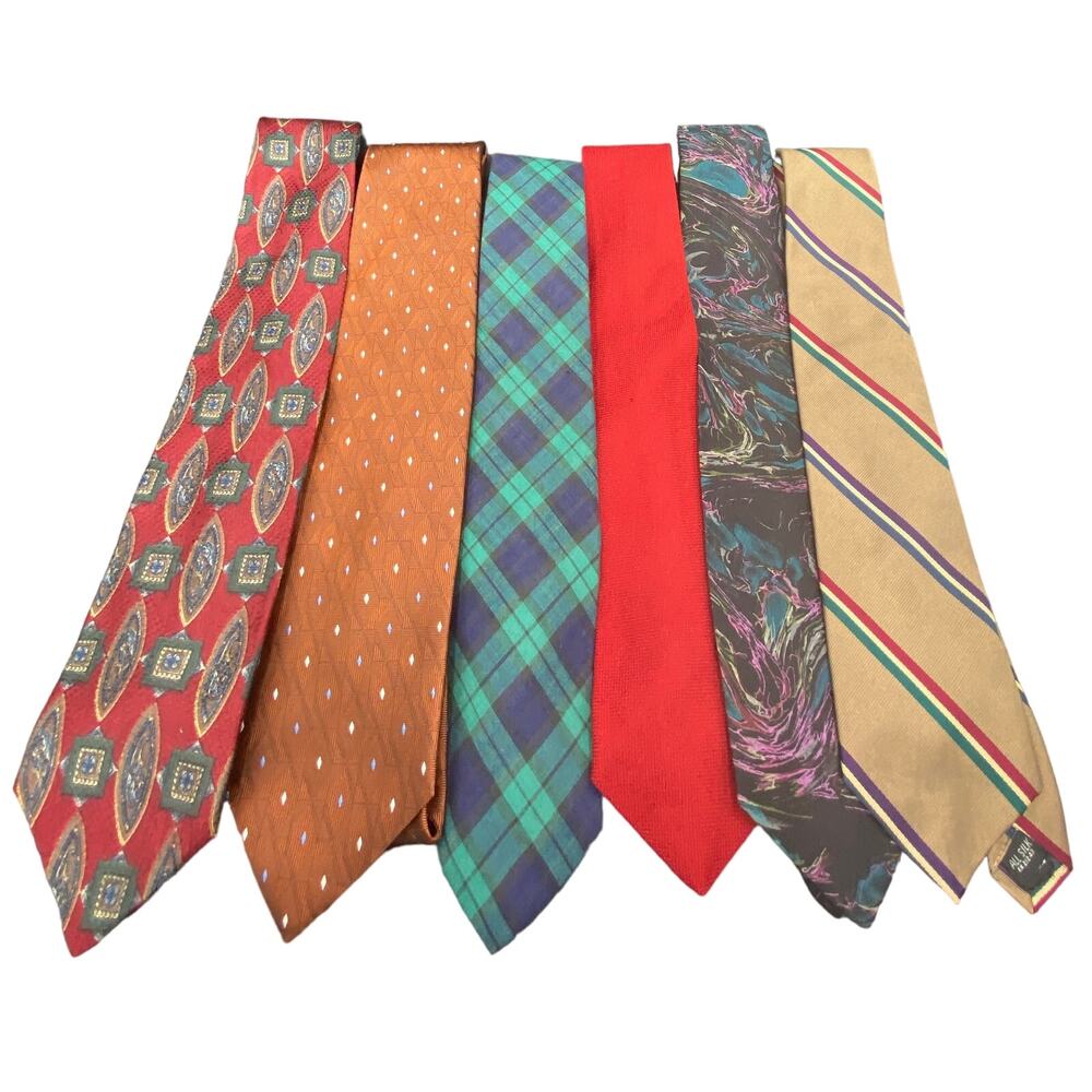 Vintage Mens ties Robert Stewart Famous barr Bill Blass jos a. banks Neck Print